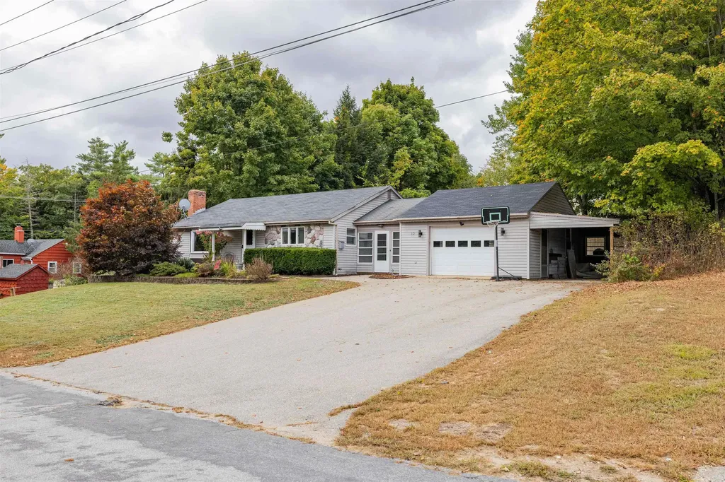 12 Wilson Street Farmington NH 03835