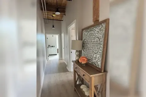 110 East Hollis Street Nashua NH 03060