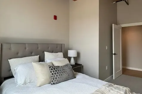 110 East Hollis Street Nashua NH 03060