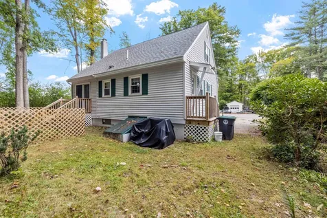 38 Duffy Street Franklin NH 03235
