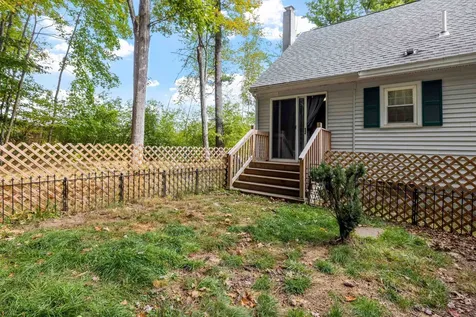 38 Duffy Street Franklin NH 03235