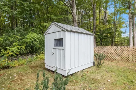 38 Duffy Street Franklin NH 03235
