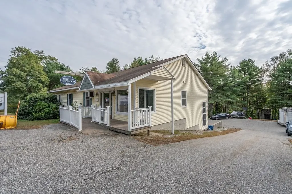 813 First Nh Turnpike Northwood NH 03261