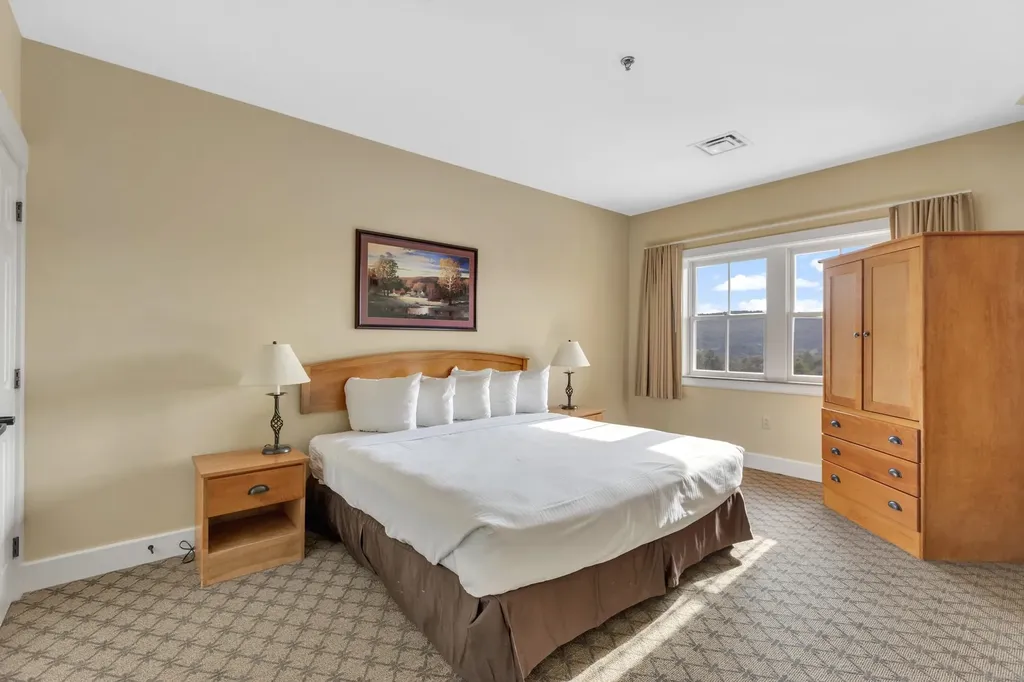 418 Q2 Jackson Gore Inn Ludlow VT 05149