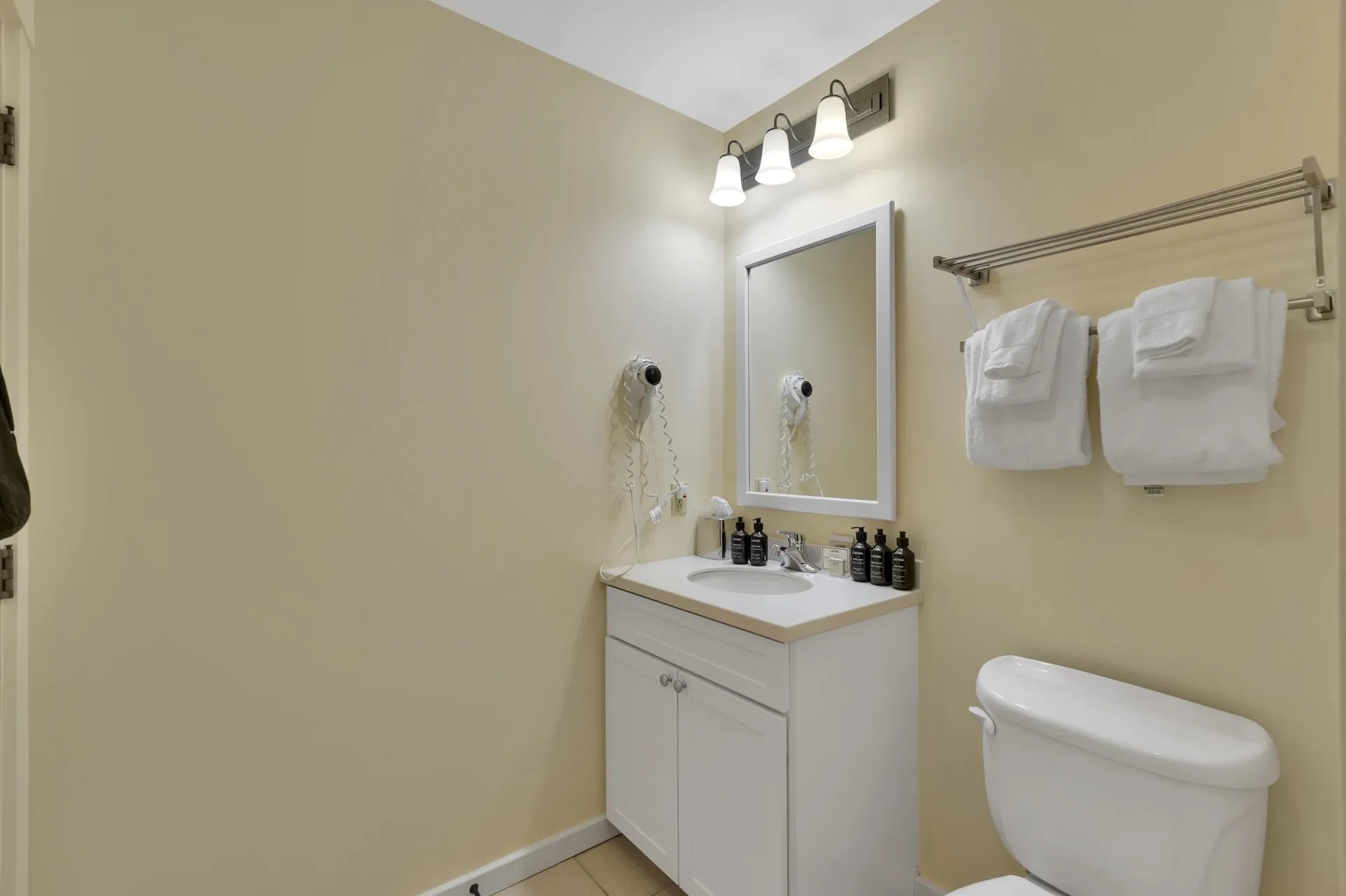 418 Q2 Jackson Gore Inn Ludlow VT 05149