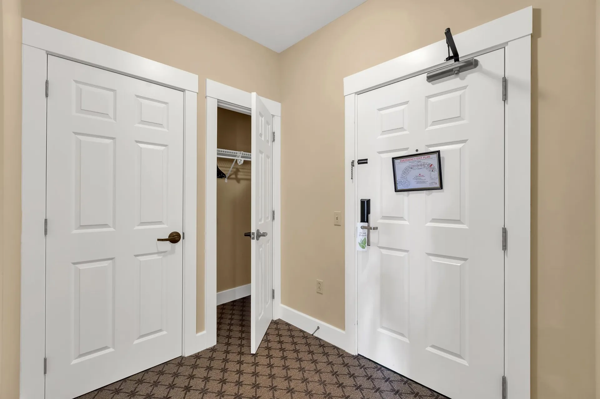 418 Q2 Jackson Gore Inn Ludlow VT 05149