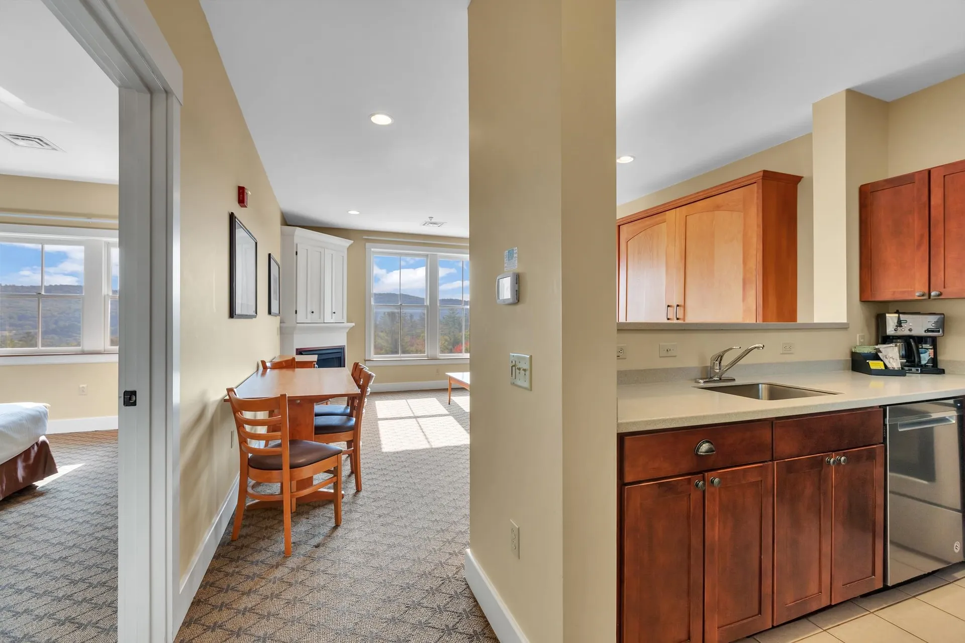 418 Q2 Jackson Gore Inn Ludlow VT 05149