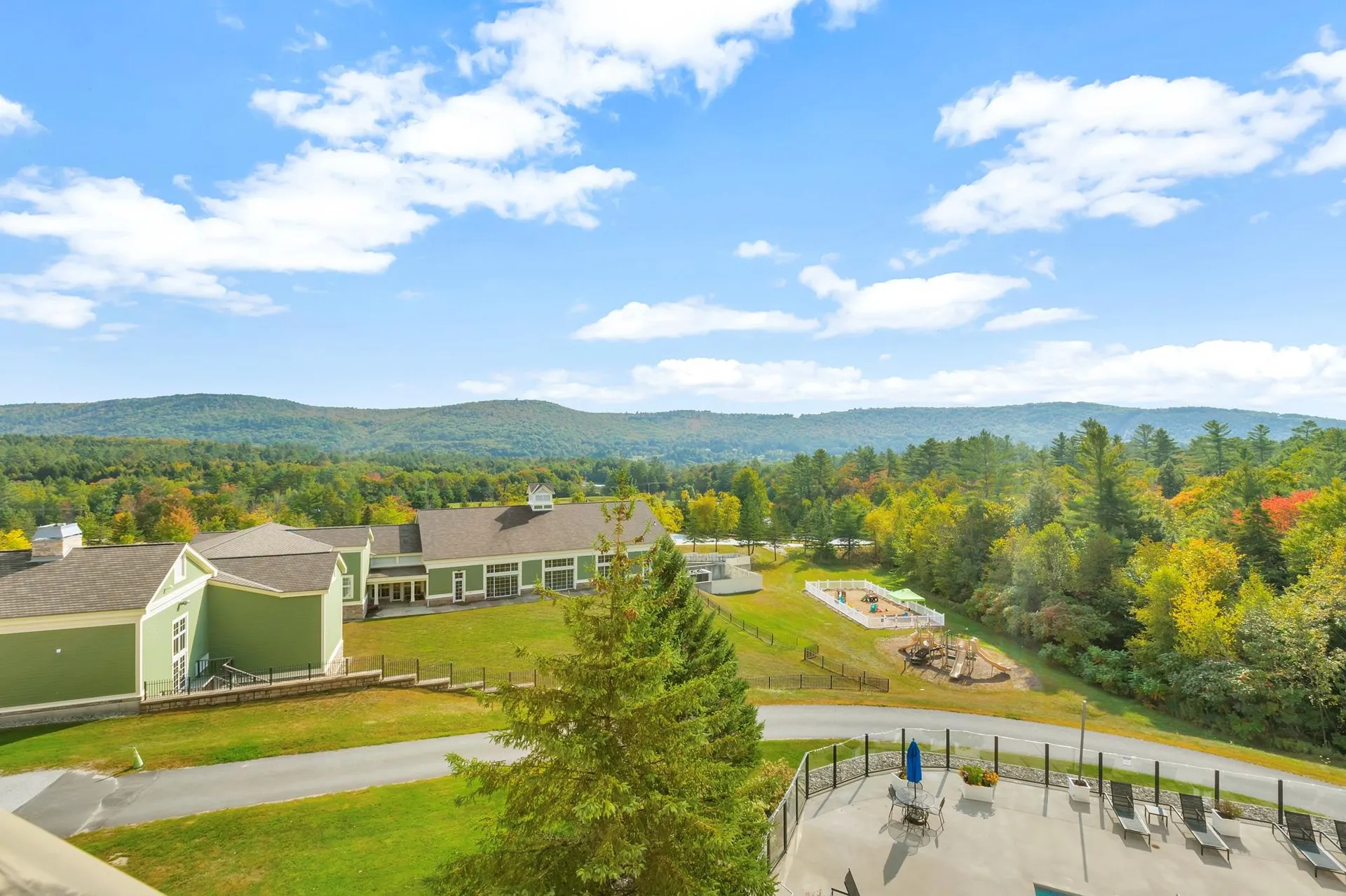 418 Q2 Jackson Gore Inn Ludlow VT 05149