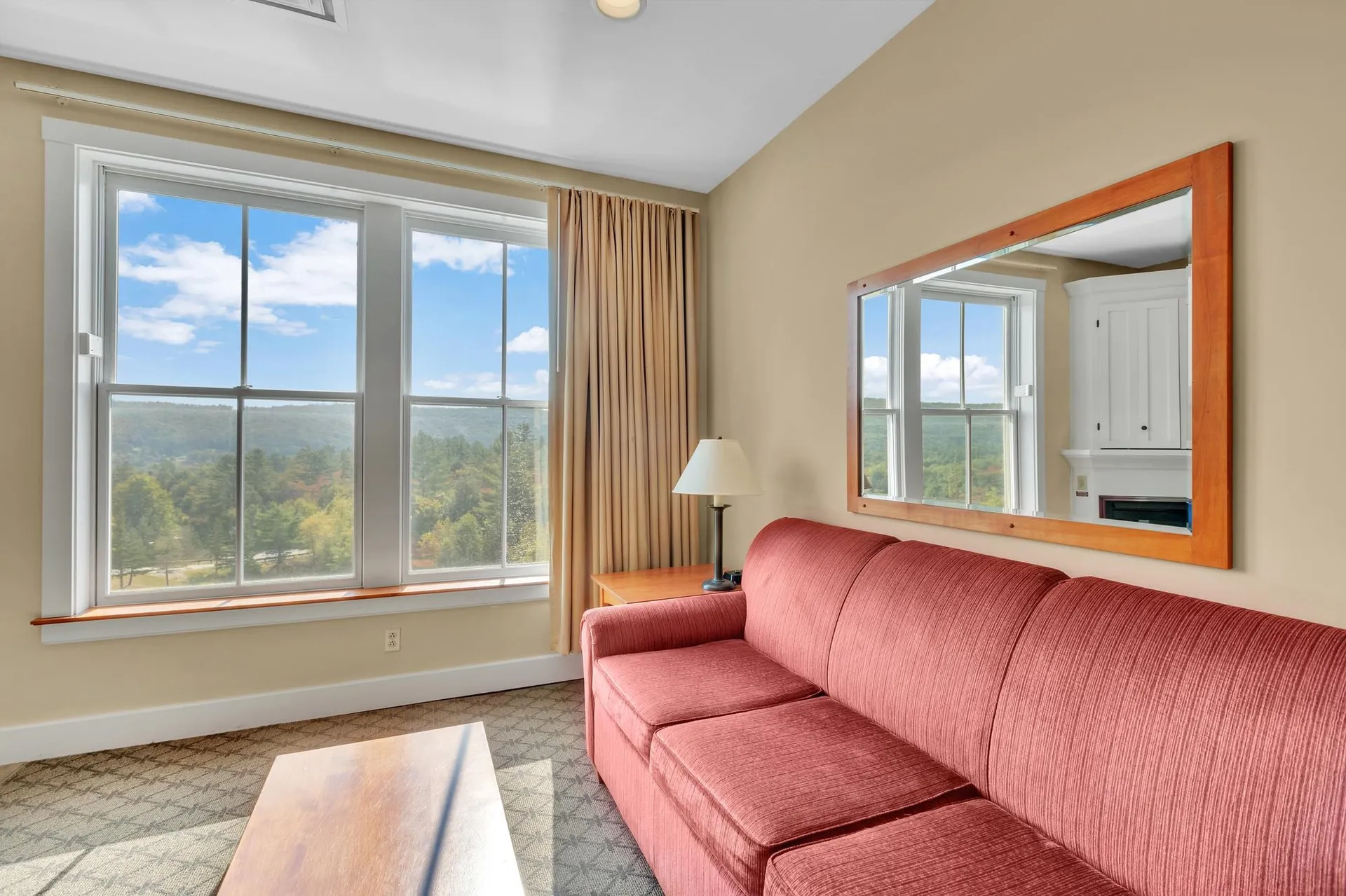 418 Q2 Jackson Gore Inn Ludlow VT 05149