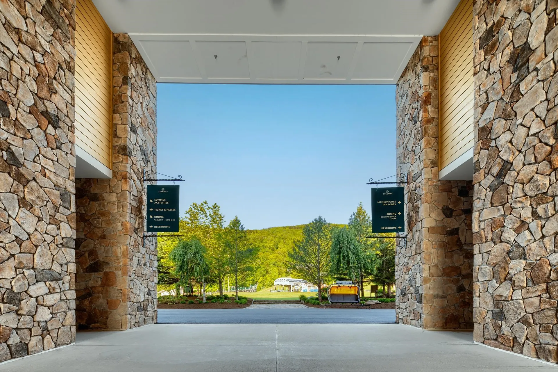 418 Q2 Jackson Gore Inn Ludlow VT 05149