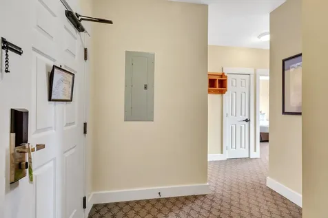 418 Q2 Jackson Gore Inn Ludlow VT 05149