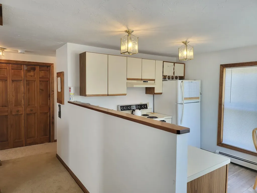 1294 Nh Route 175 Campton NH 03223