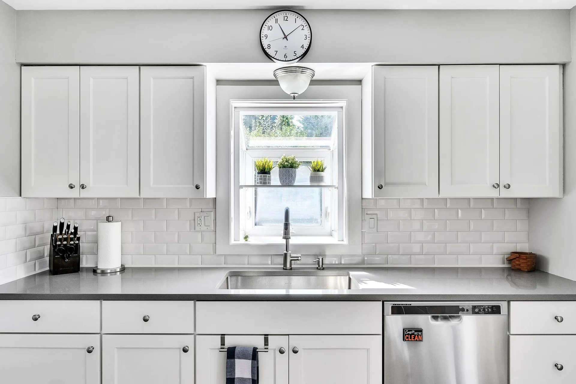 782 Falls Road Shelburne VT 05482