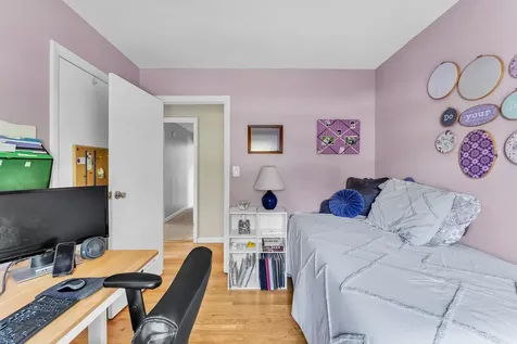 782 Falls Road Shelburne VT 05482