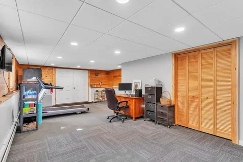 782 Falls Road Shelburne VT 05482