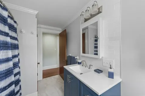 77 High Street Bristol NH 03222