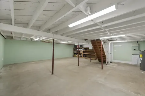 77 High Street Bristol NH 03222