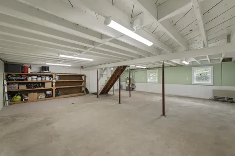 77 High Street Bristol NH 03222