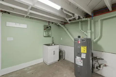 77 High Street Bristol NH 03222