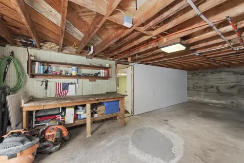 77 High Street Bristol NH 03222