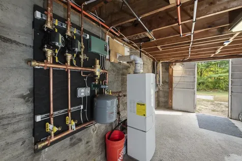 77 High Street Bristol NH 03222