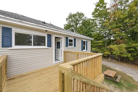 77 High Street Bristol NH 03222