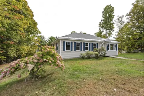 77 High Street Bristol NH 03222