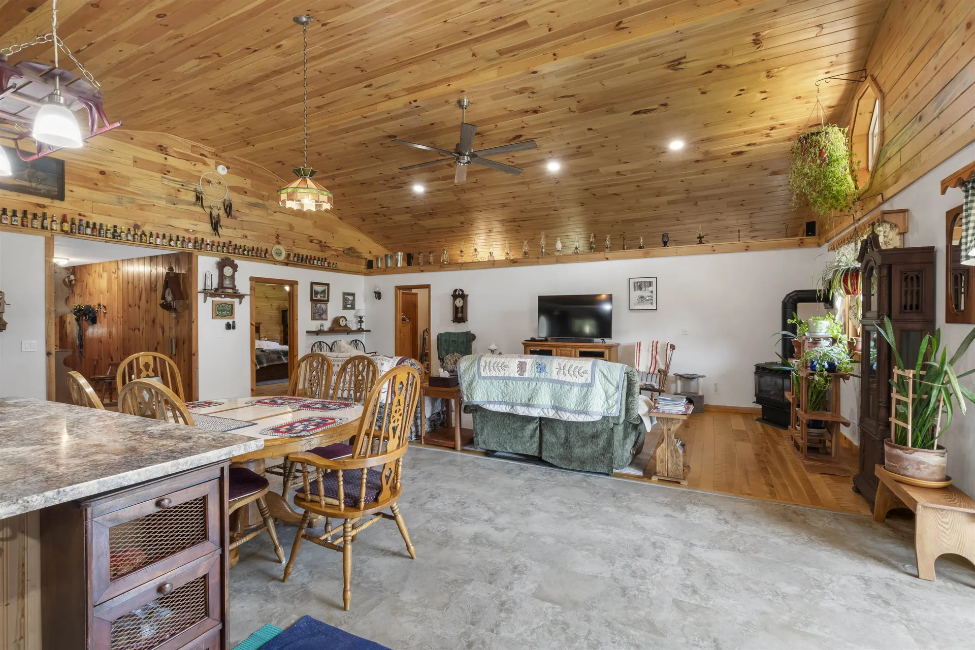 6026 Vt Route 114 Canaan VT 05903