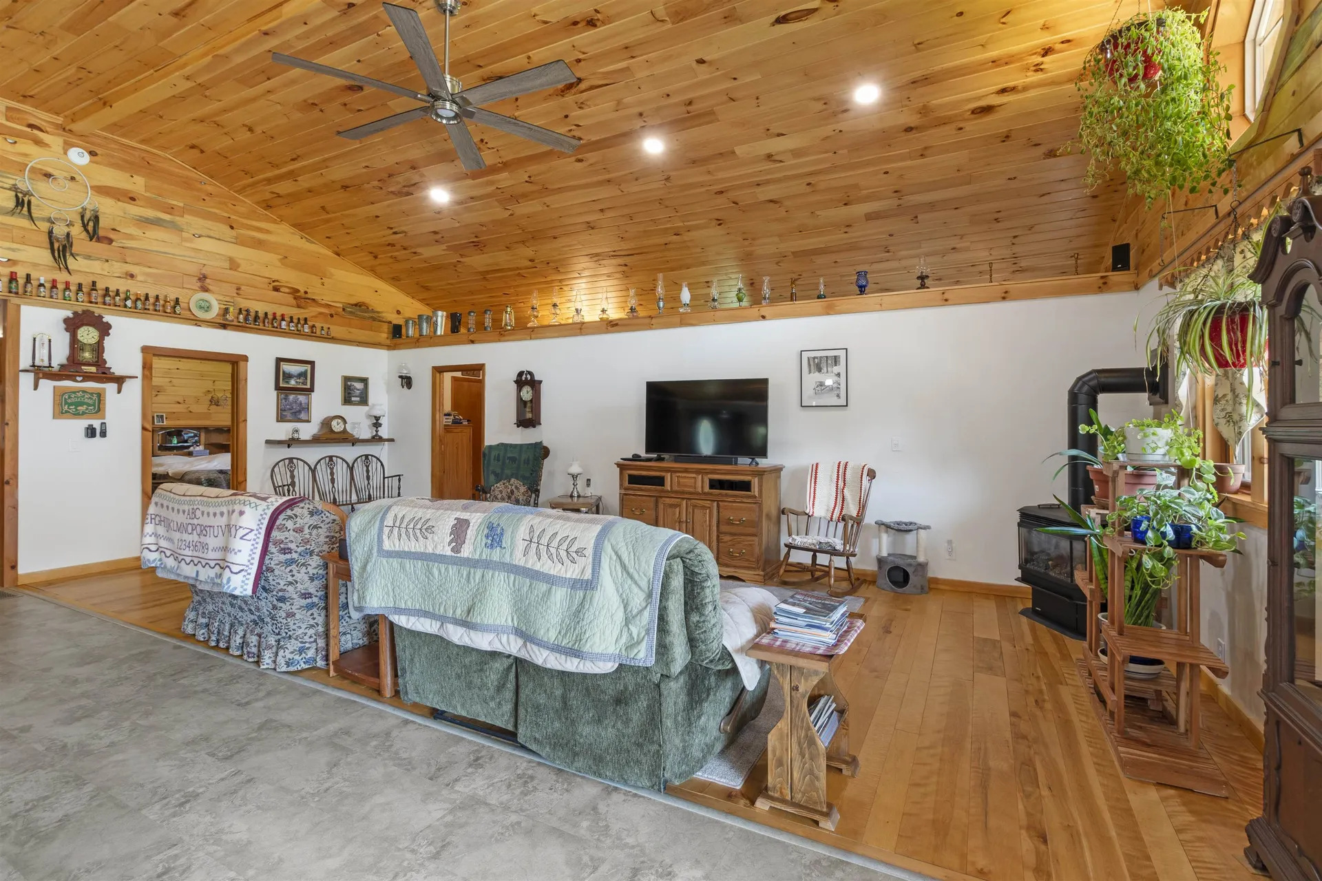 6026 Vt Route 114 Canaan VT 05903