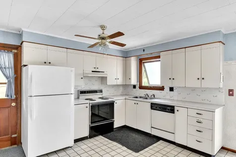 28 Deerfield Avenue Barre Town VT 05641