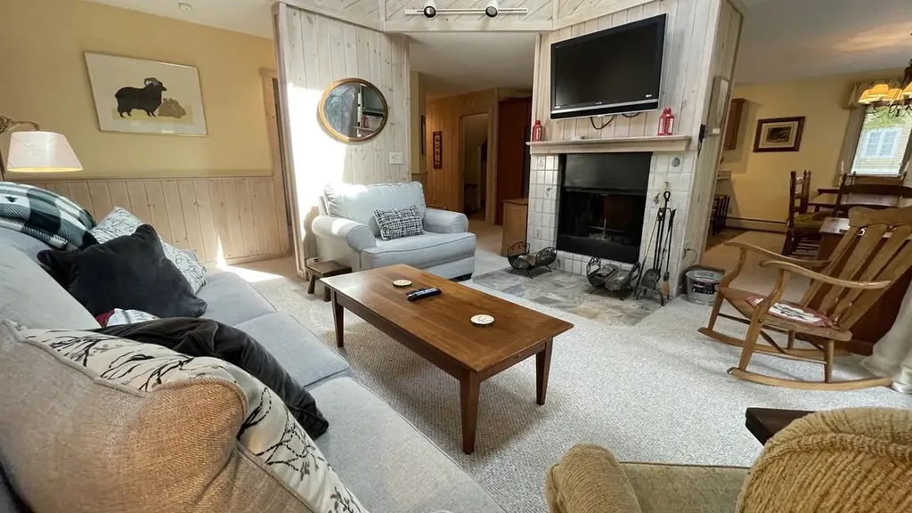 1 Pheasant Lane Dover VT 05356