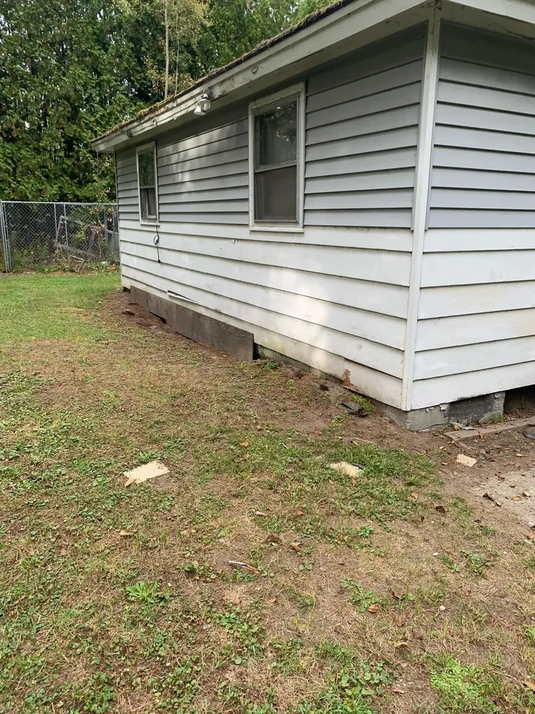 122 Raymond Avenue Newport City VT 05855