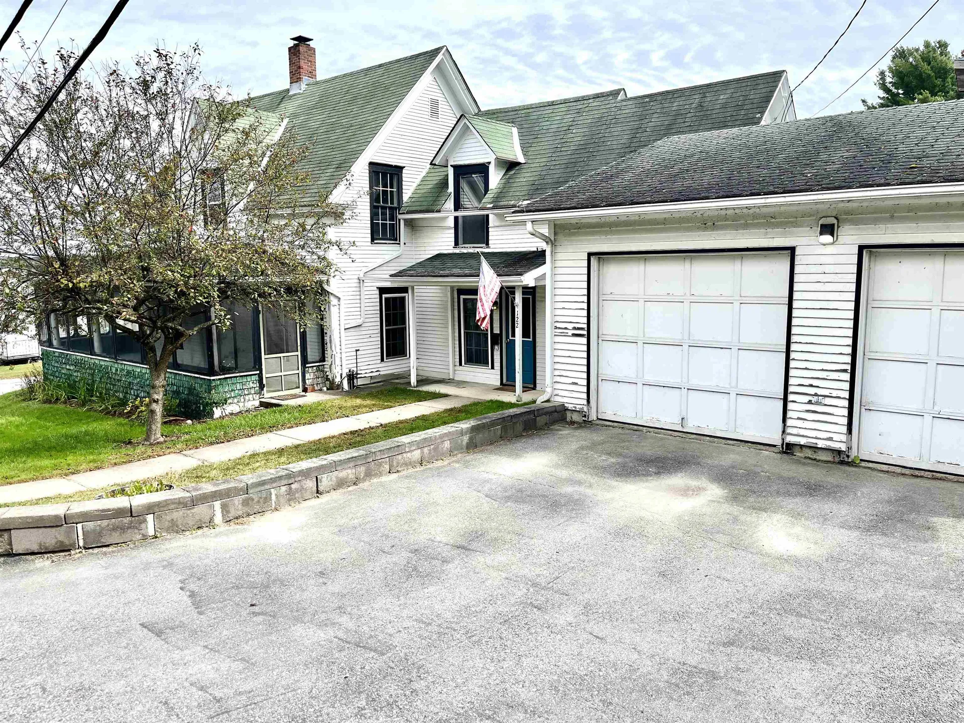 122 Cross Street Newport City VT 05855