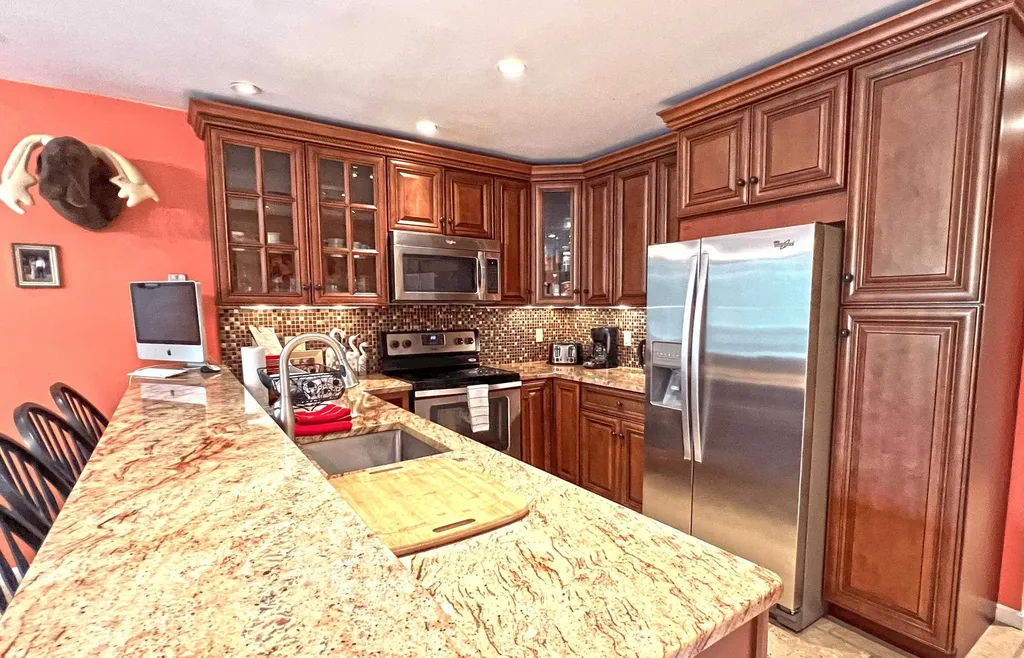 7E Black Pine Extension Dover VT 05356