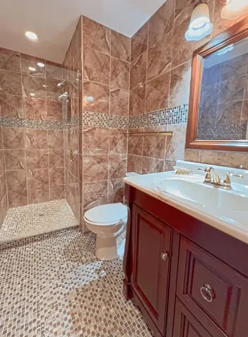 7E Black Pine Extension Dover VT 05356