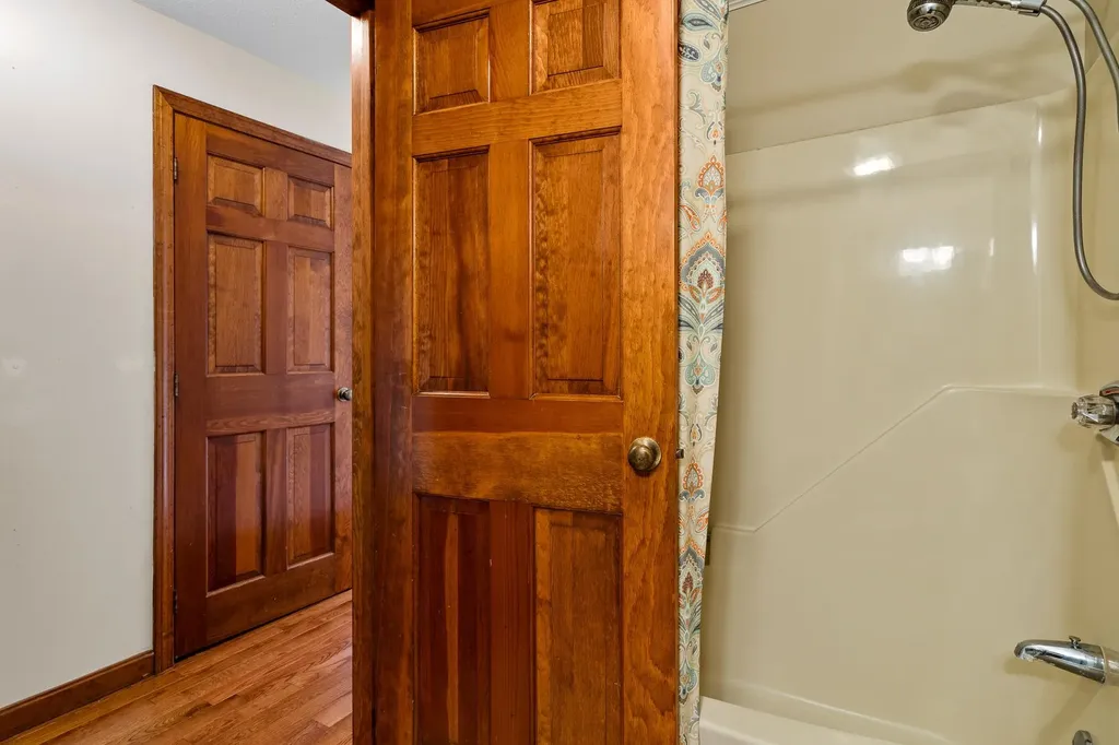 19 Veronica Avenue Salem NH 03079