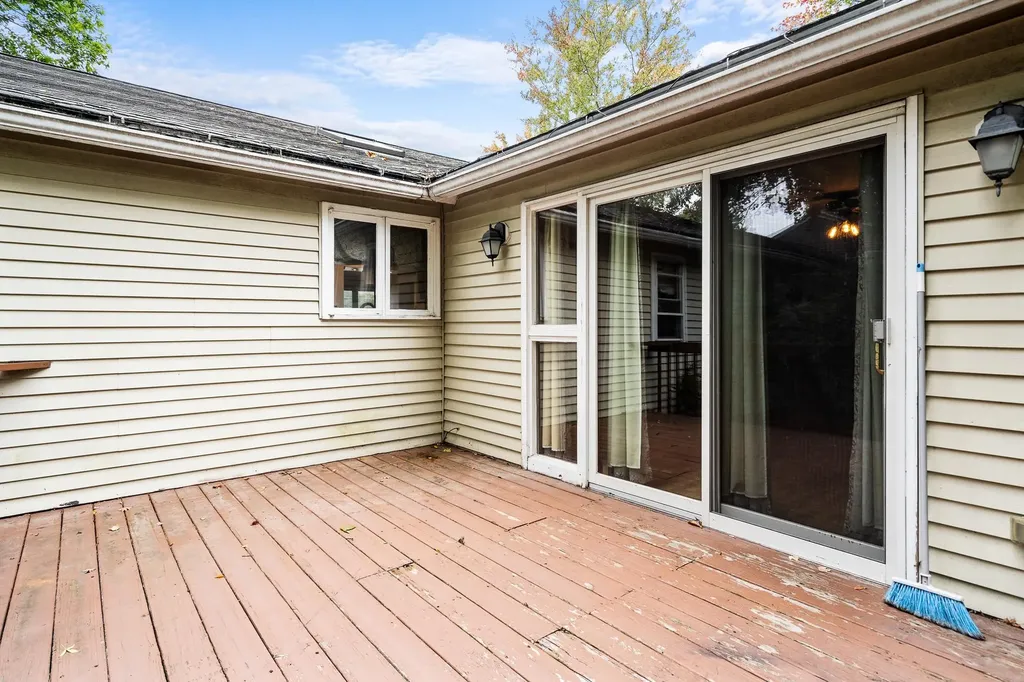 19 Veronica Avenue Salem NH 03079
