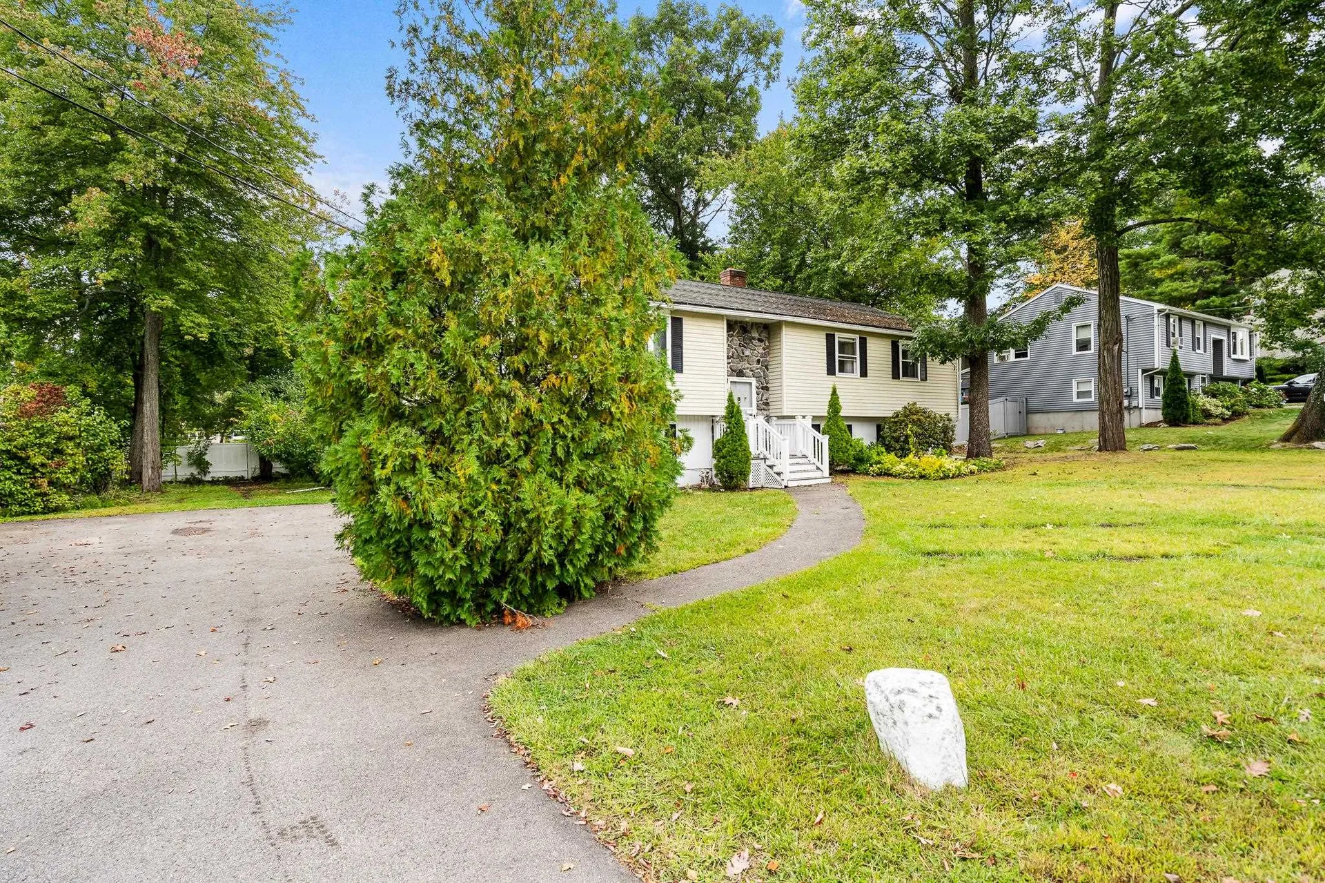 19 Veronica Avenue Salem NH 03079