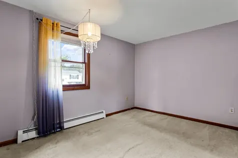 19 Veronica Avenue Salem NH 03079