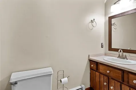 19 Veronica Avenue Salem NH 03079