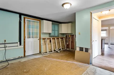 19 Veronica Avenue Salem NH 03079
