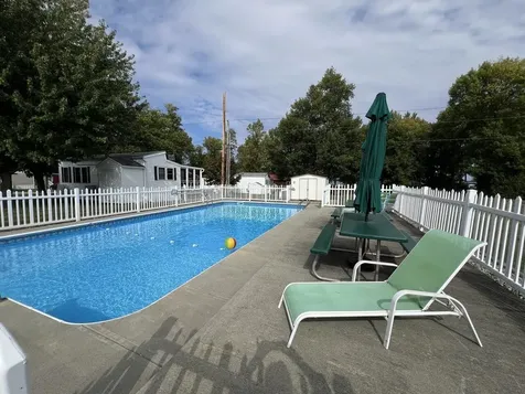5 Whites Lane Grand Isle VT 05458