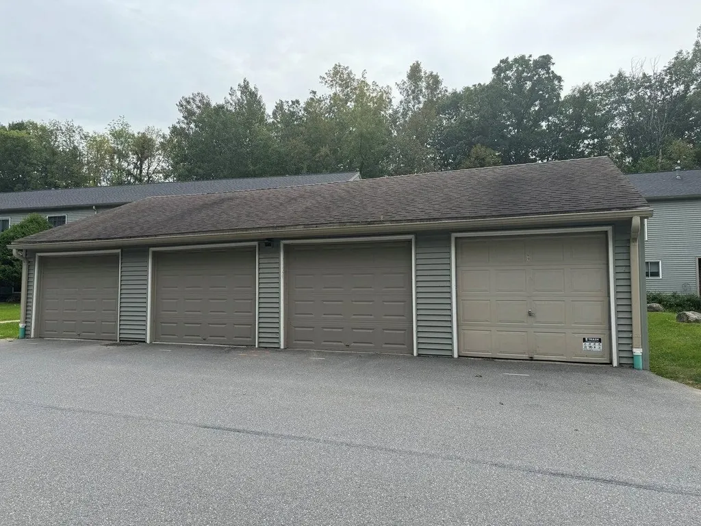 178 Locust Hill Shelburne VT 05482