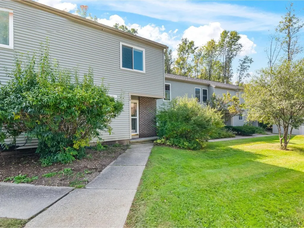 178 Locust Hill Shelburne VT 05482