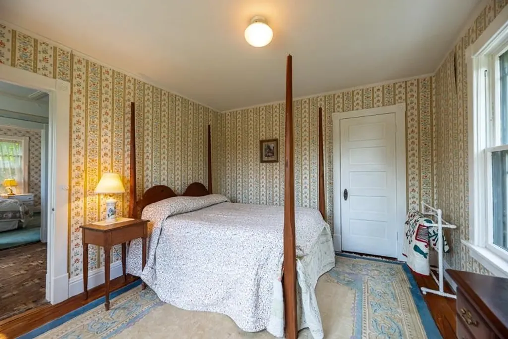 139 Franklin Avenue Manchester VT 05254