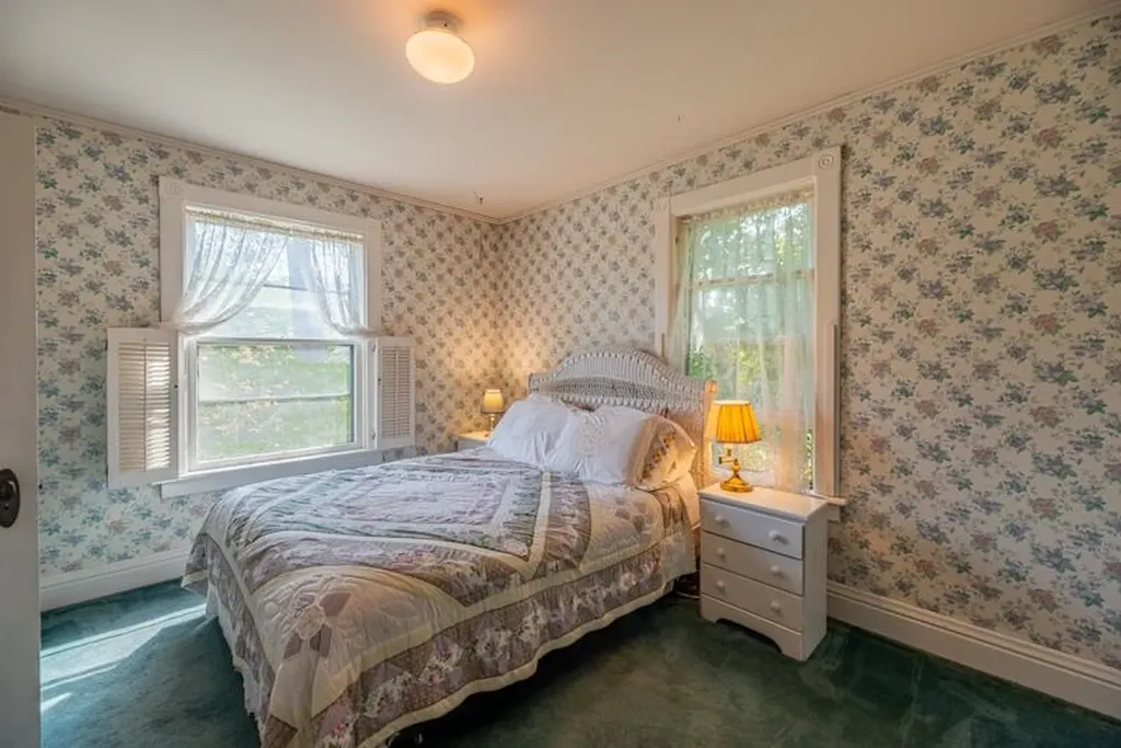 139 Franklin Avenue Manchester VT 05254