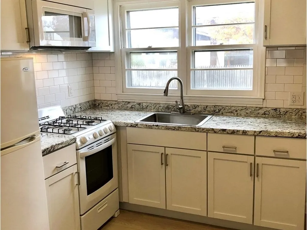 5-7 Iroquois Avenue Essex Junction VT 05452