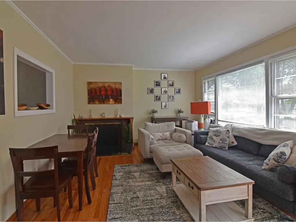 5-7 Iroquois Avenue Essex Junction VT 05452