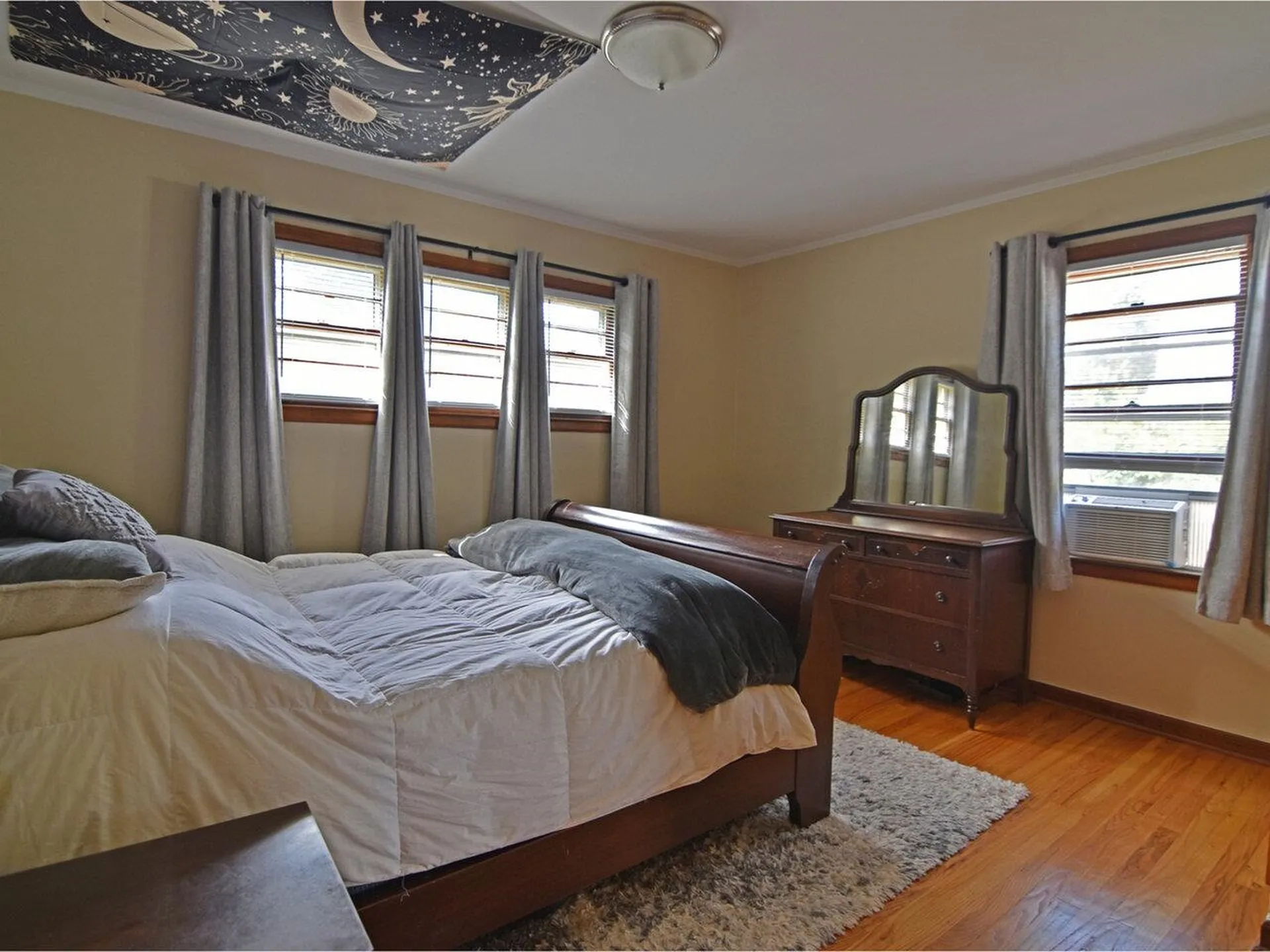 5-7 Iroquois Avenue Essex Junction VT 05452