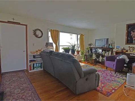 5-7 Iroquois Avenue Essex Junction VT 05452